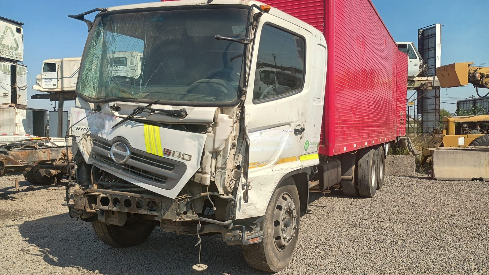 Quinta rueda Hino 500 , FC 1118  USADA